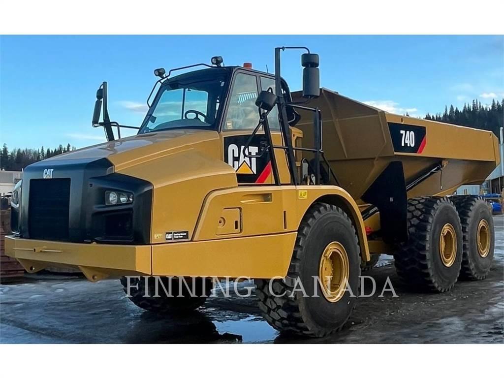 CAT 740B Terrængående lastbiler