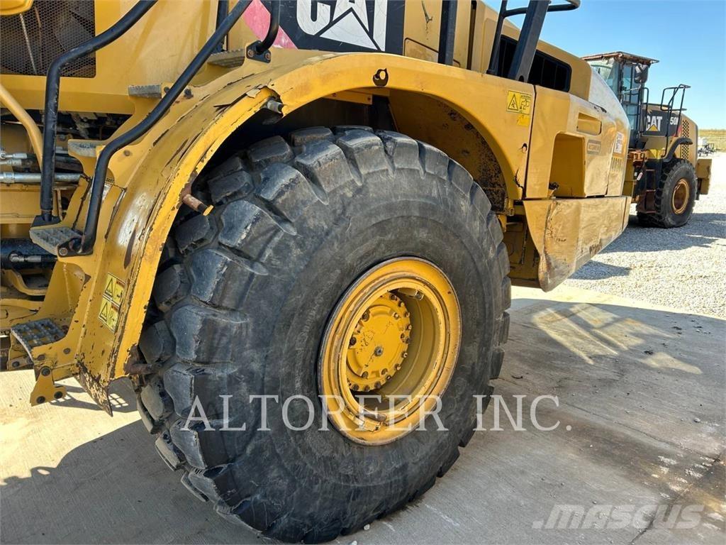 CAT 740B Terrængående lastbiler