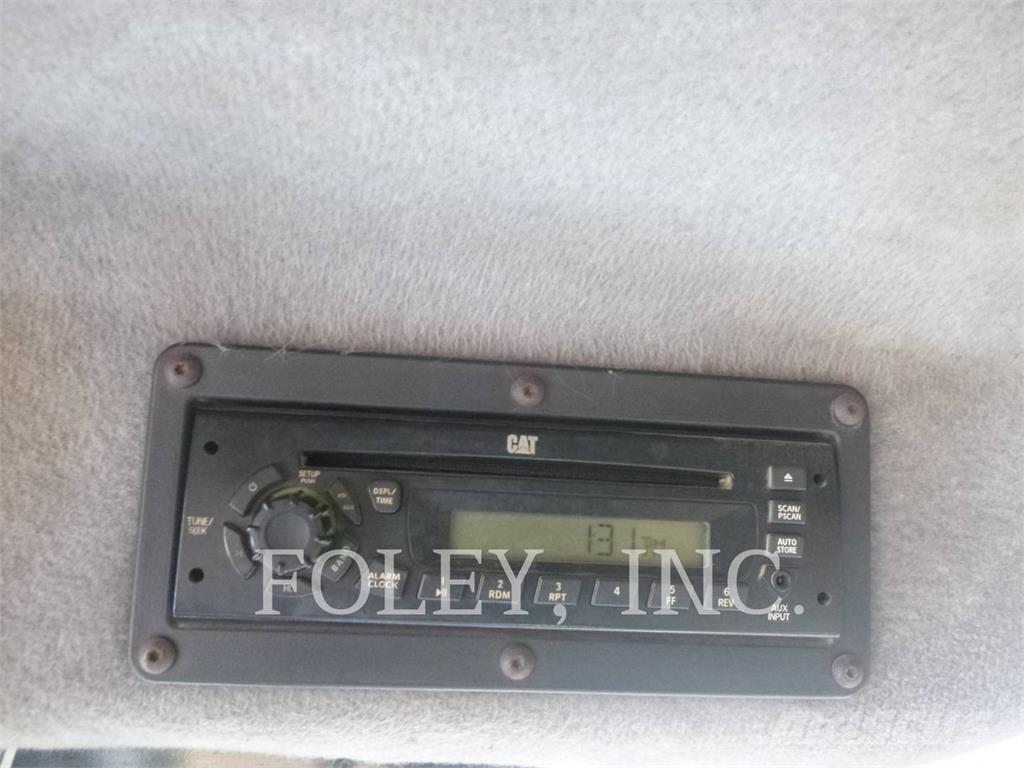 CAT 740B Terrængående lastbiler