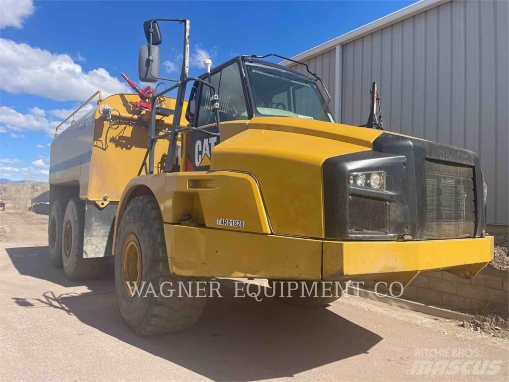 CAT 740B WT Tankvogne - vand