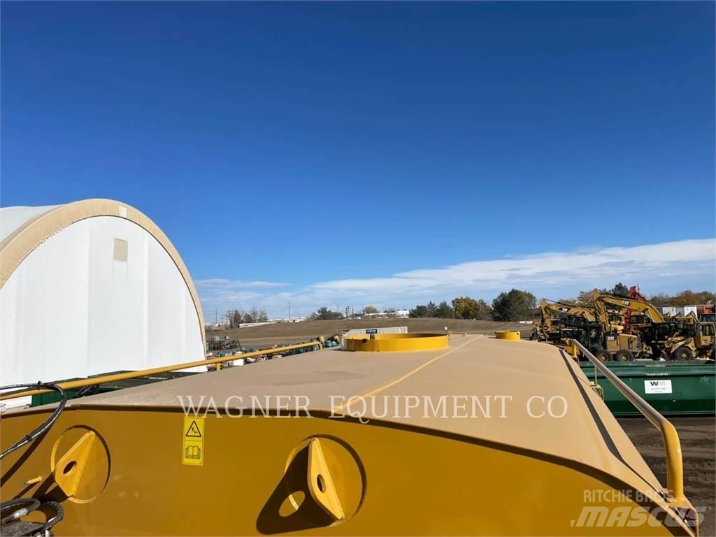 CAT 740B WT RB Tankvogne - vand