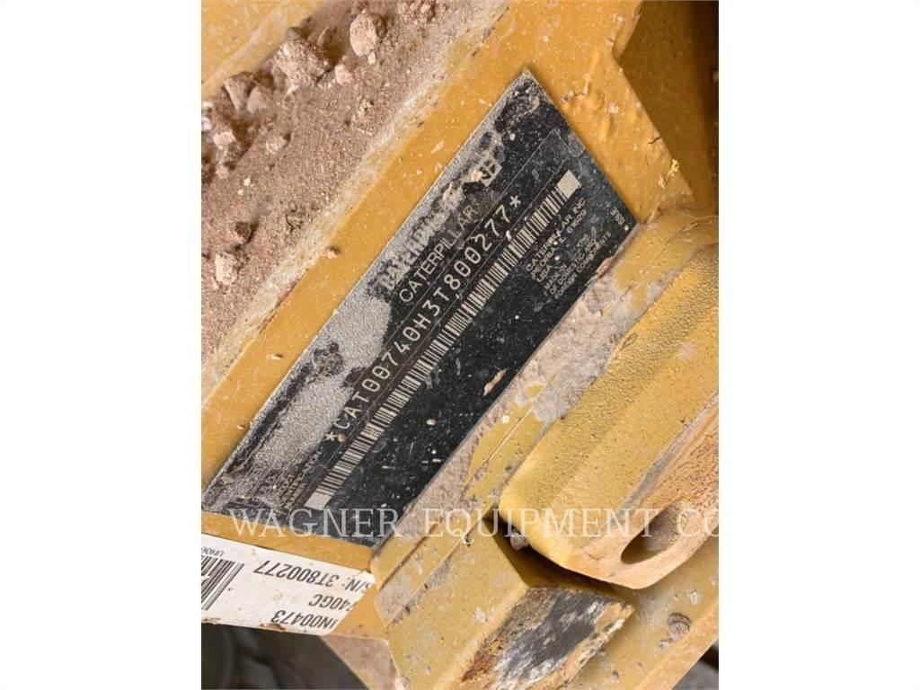 CAT 740GC Terrængående lastbiler