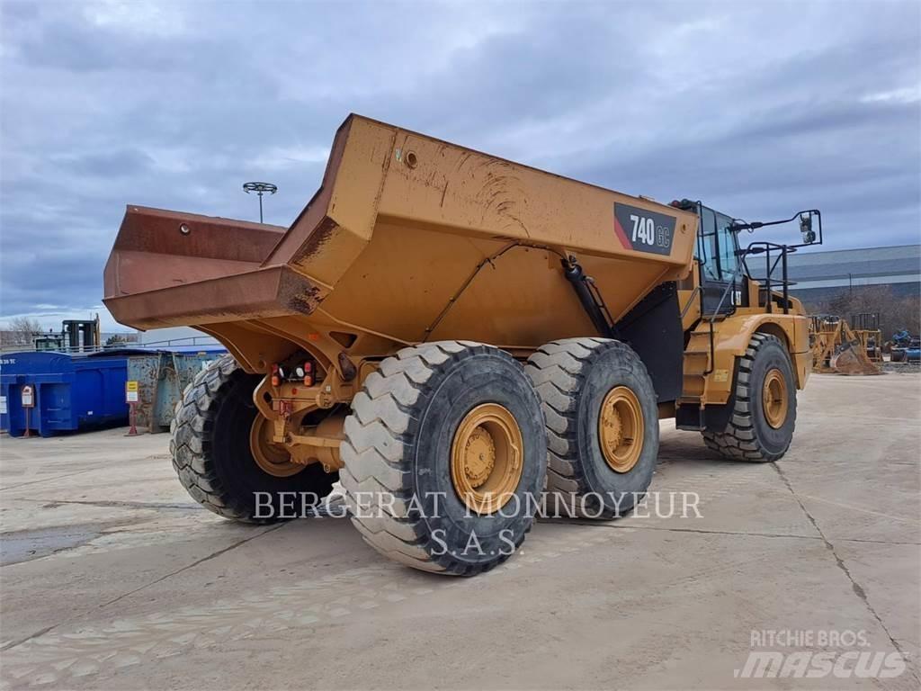 CAT 740GC Terrængående lastbiler