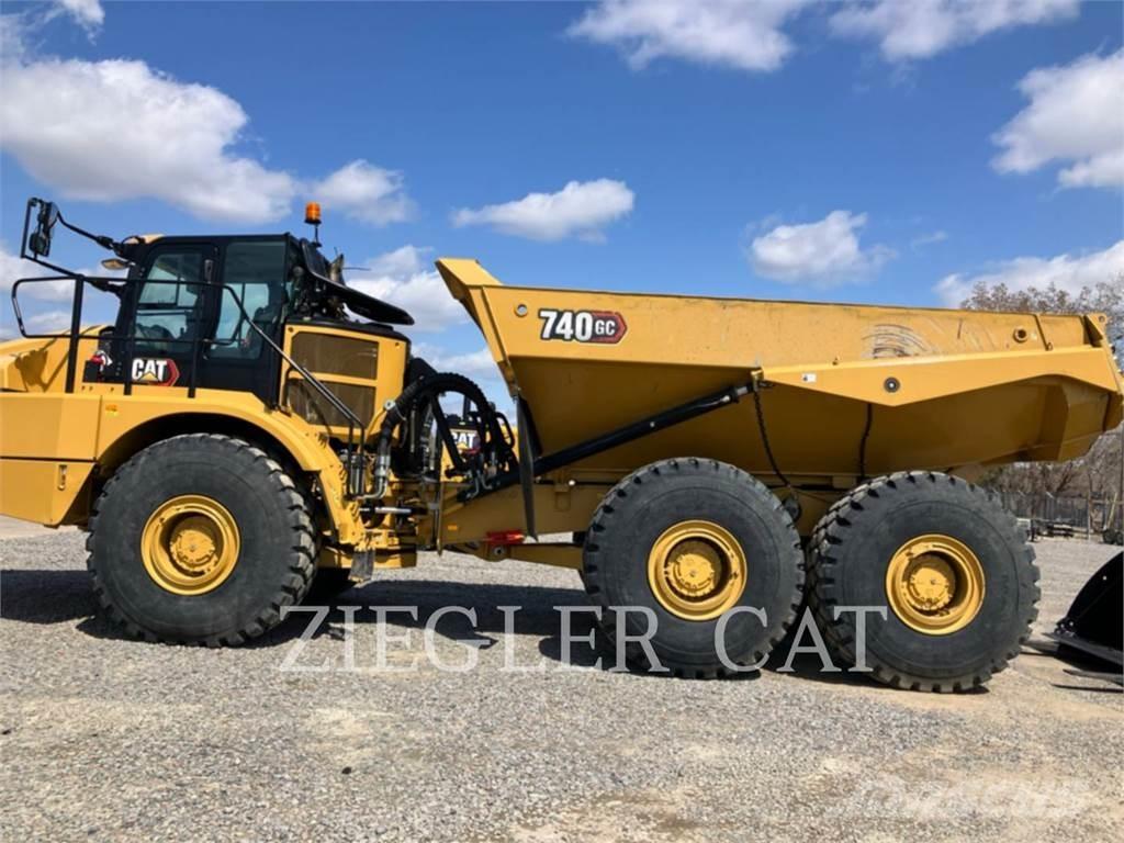 CAT 740GC Terrængående lastbiler