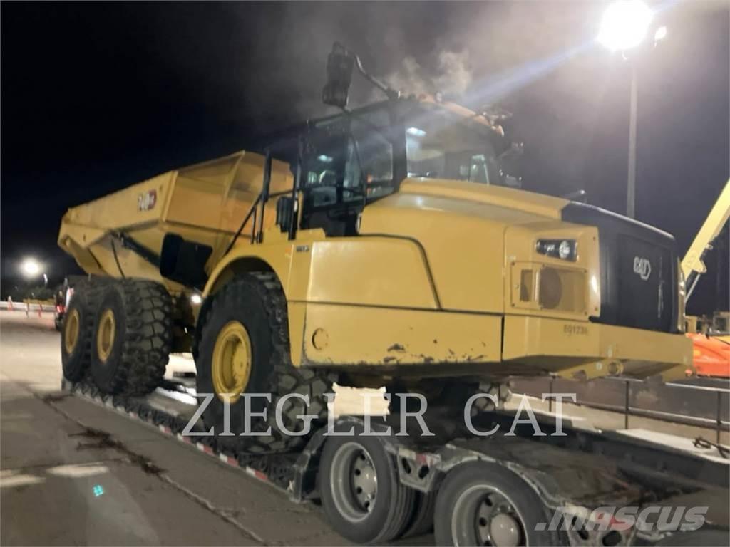 CAT 740GC Terrængående lastbiler