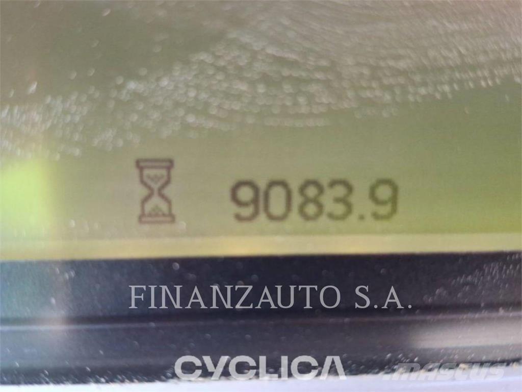 CAT 740GC Terrængående lastbiler