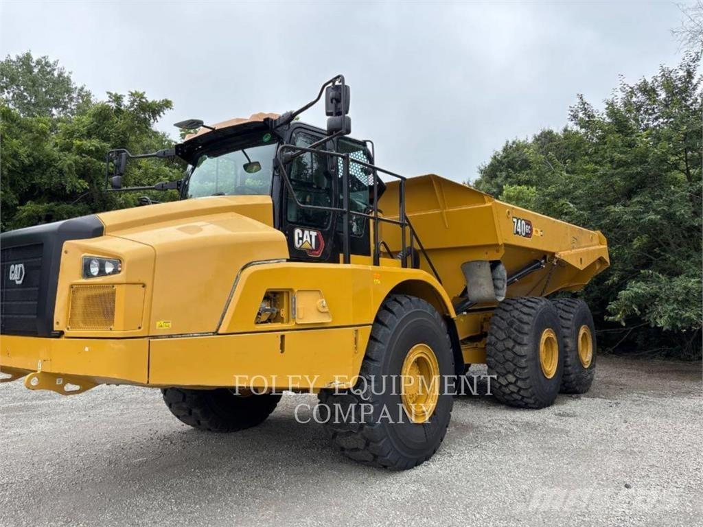 CAT 740GC-04 Terrængående lastbiler