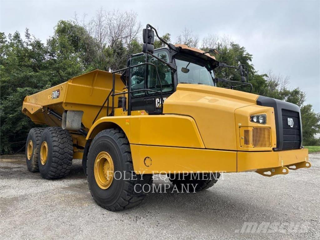 CAT 740GC-04 Terrængående lastbiler