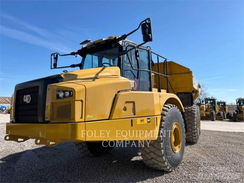 CAT 740GC-04 Terrængående lastbiler