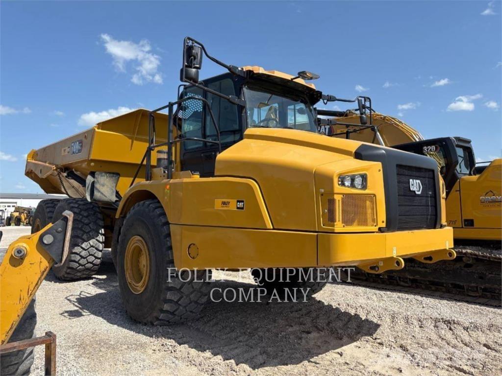 CAT 740GC-04 Terrængående lastbiler