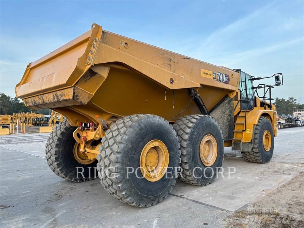 CAT 740GCTG Terrængående lastbiler