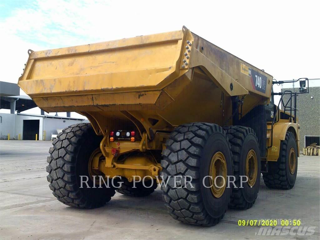 CAT 740GCTG Terrængående lastbiler