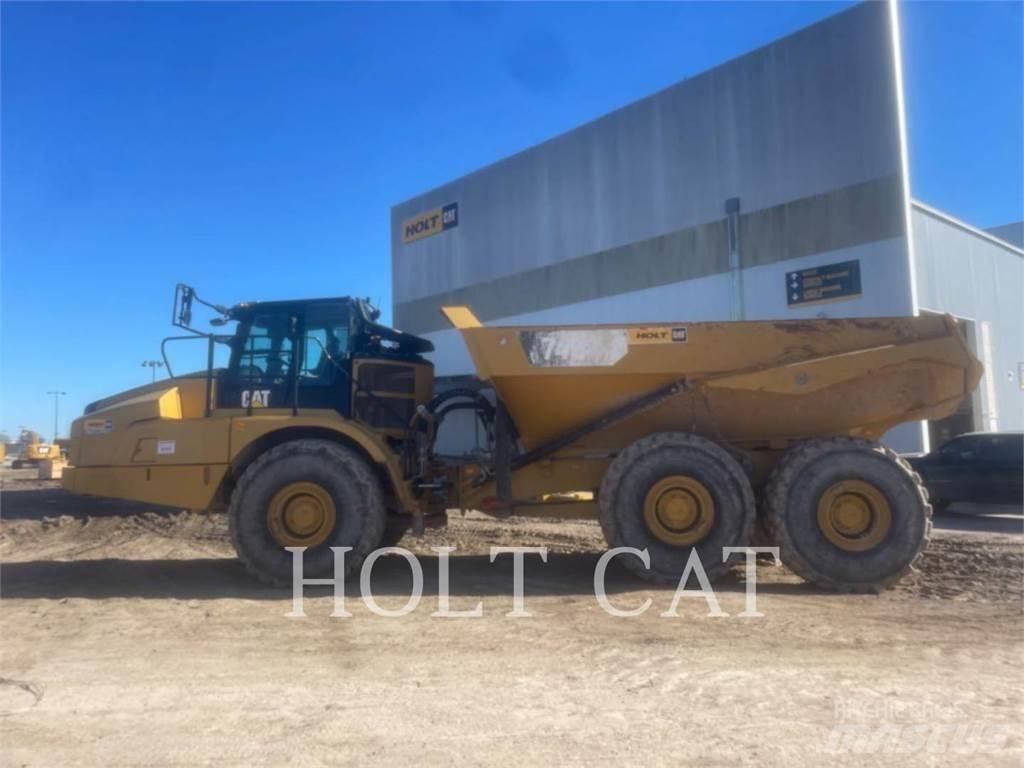 CAT 745 Terrængående lastbiler