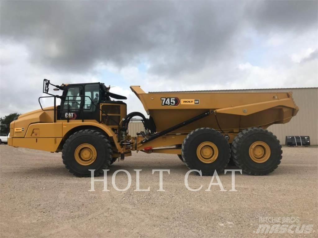 CAT 745 Terrængående lastbiler