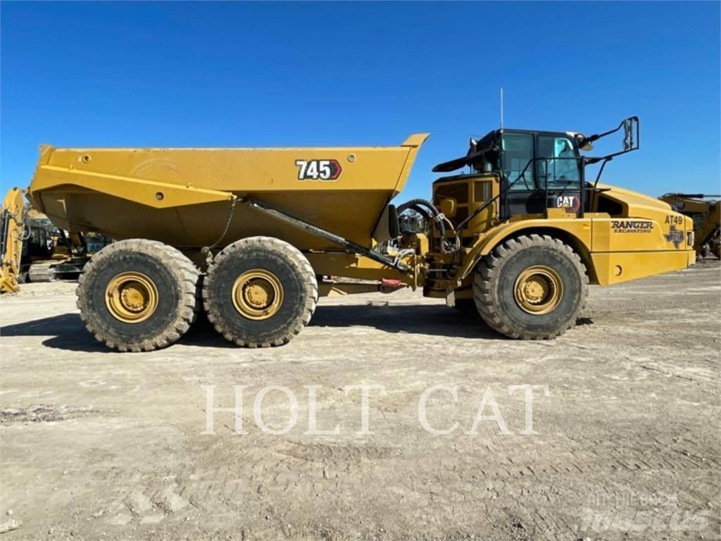 CAT 745 Terrængående lastbiler