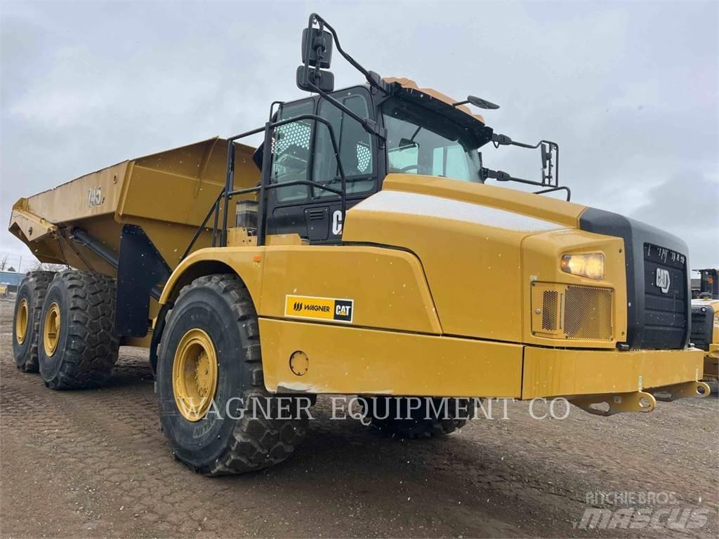 CAT 745 Terrængående lastbiler