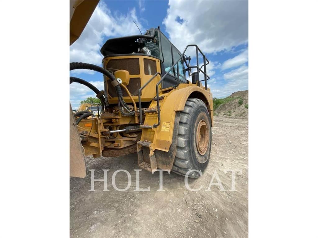CAT 745 Terrængående lastbiler