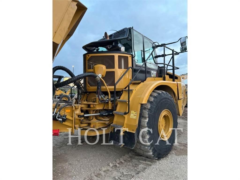CAT 745 Terrængående lastbiler