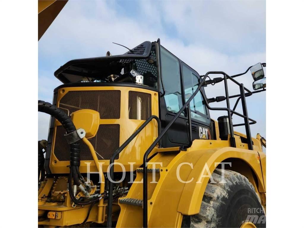 CAT 745 Terrængående lastbiler