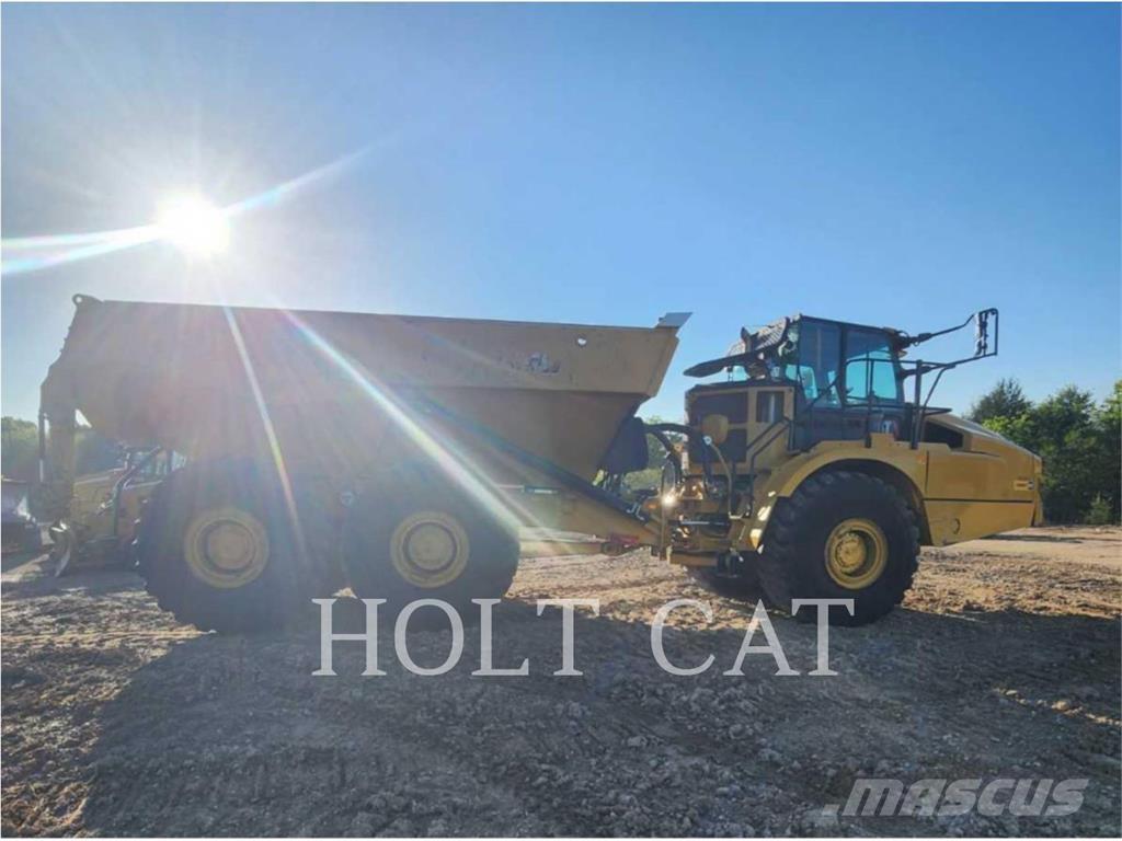 CAT 745 Terrængående lastbiler