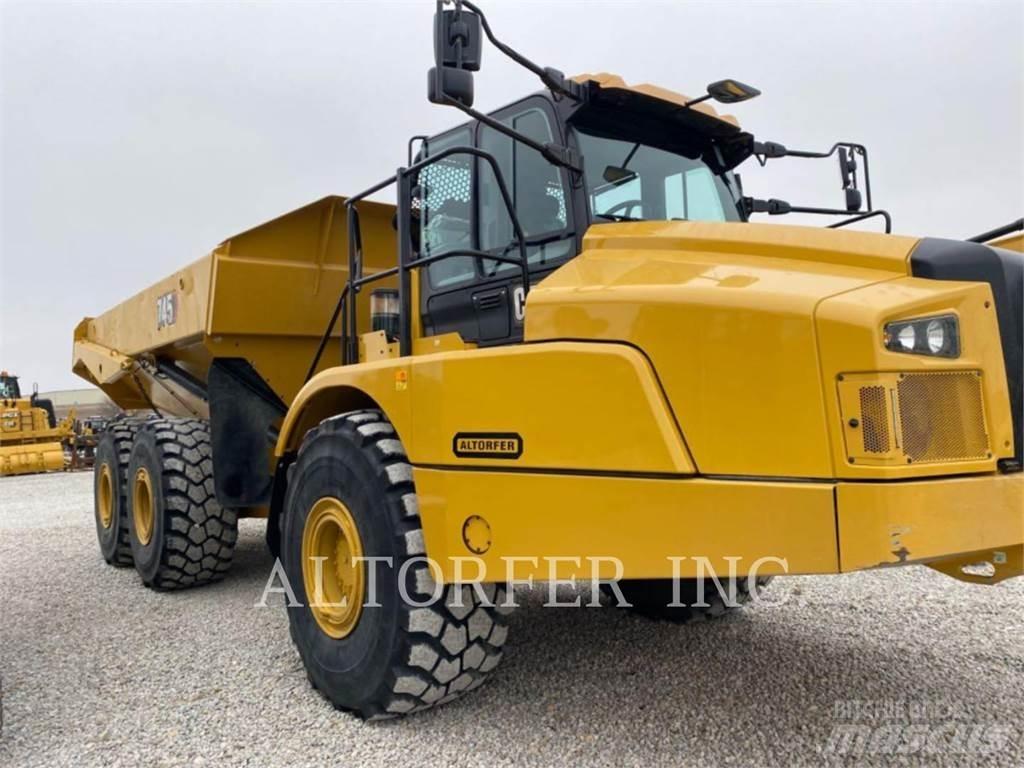 CAT 745-04 Terrængående lastbiler