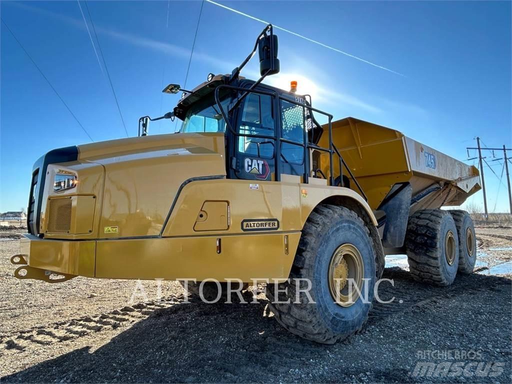 CAT 745-04 Terrængående lastbiler
