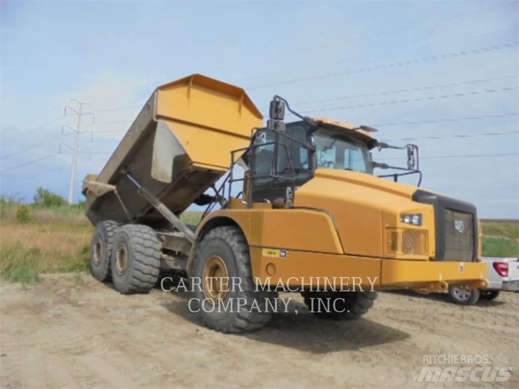 CAT 745-04 Terrængående lastbiler