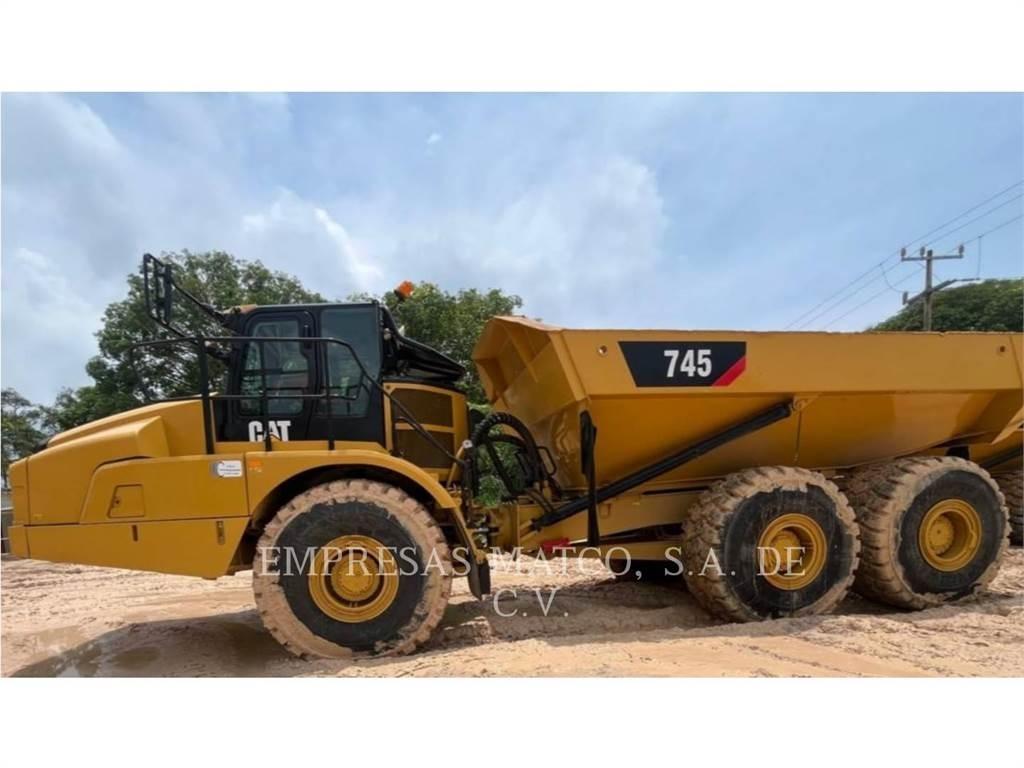 CAT 745-04LRC Terrængående lastbiler