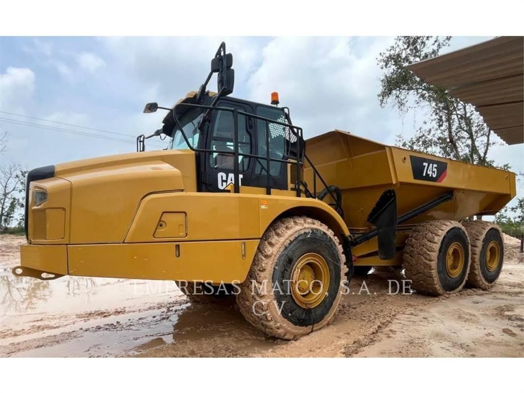 CAT 745-04LRC Terrængående lastbiler