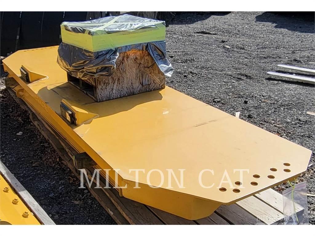 CAT 745 TAILGATE Chassis og suspension