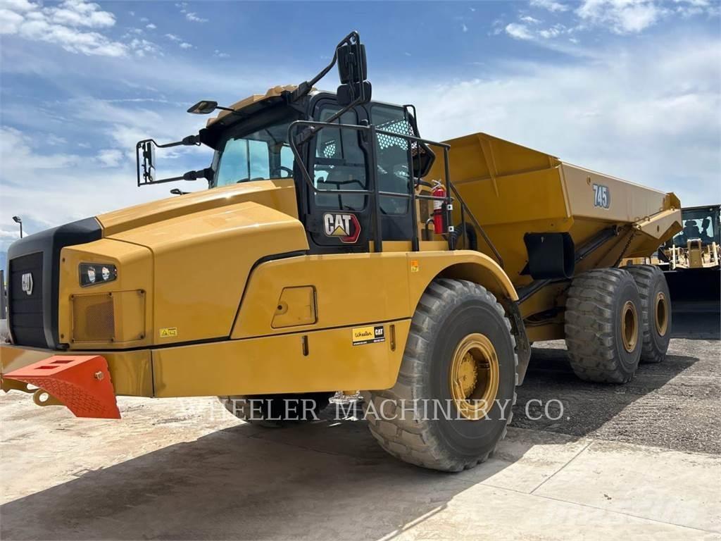 CAT 745 TG Terrængående lastbiler