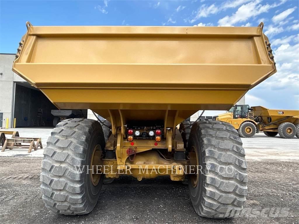 CAT 745 TG Terrængående lastbiler