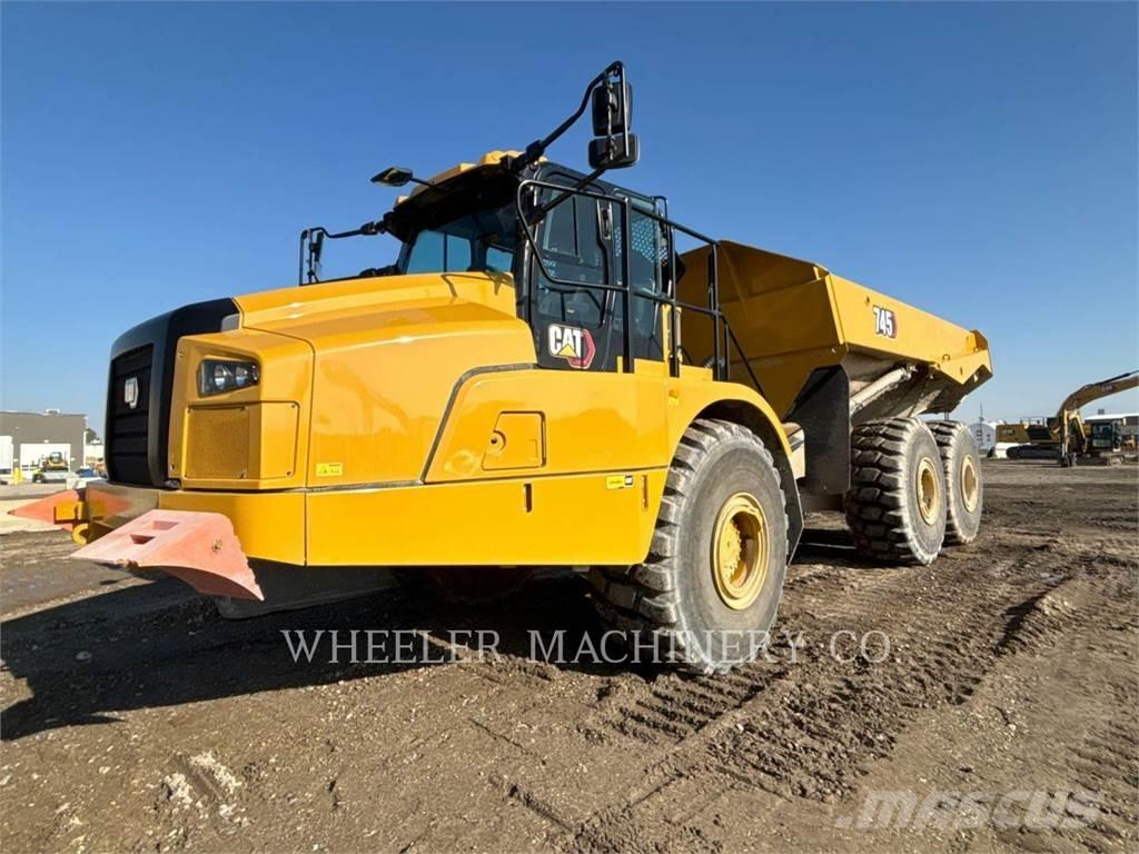 CAT 745 TG Terrængående lastbiler