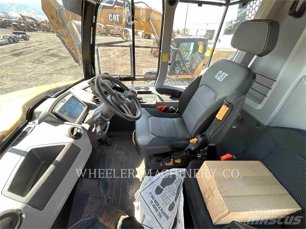 CAT 745 TG Terrængående lastbiler