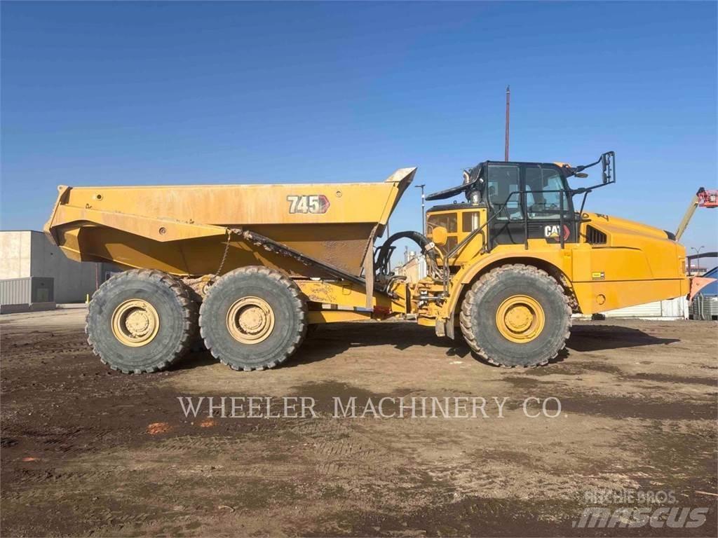 CAT 745 TG Terrængående lastbiler