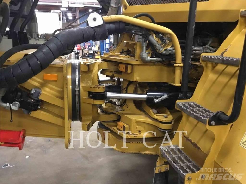 CAT 74504 Terrængående lastbiler