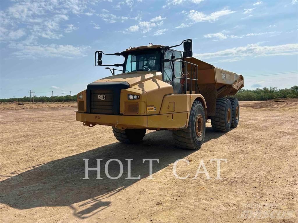 CAT 74504 Terrængående lastbiler
