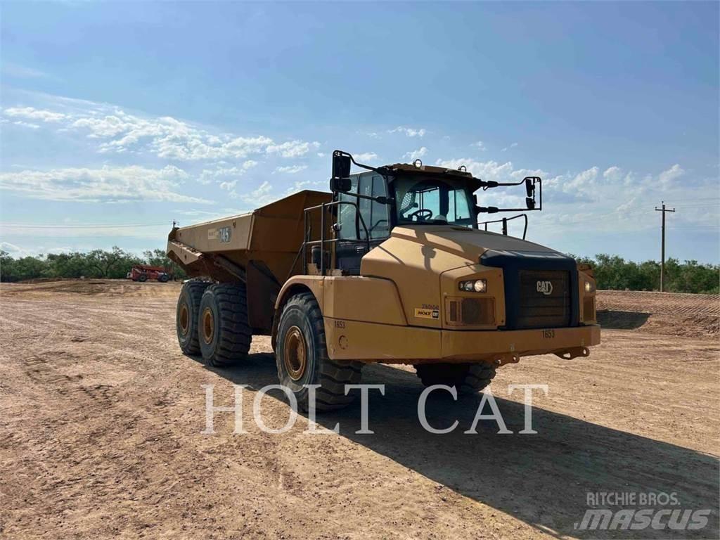 CAT 74504 Terrængående lastbiler