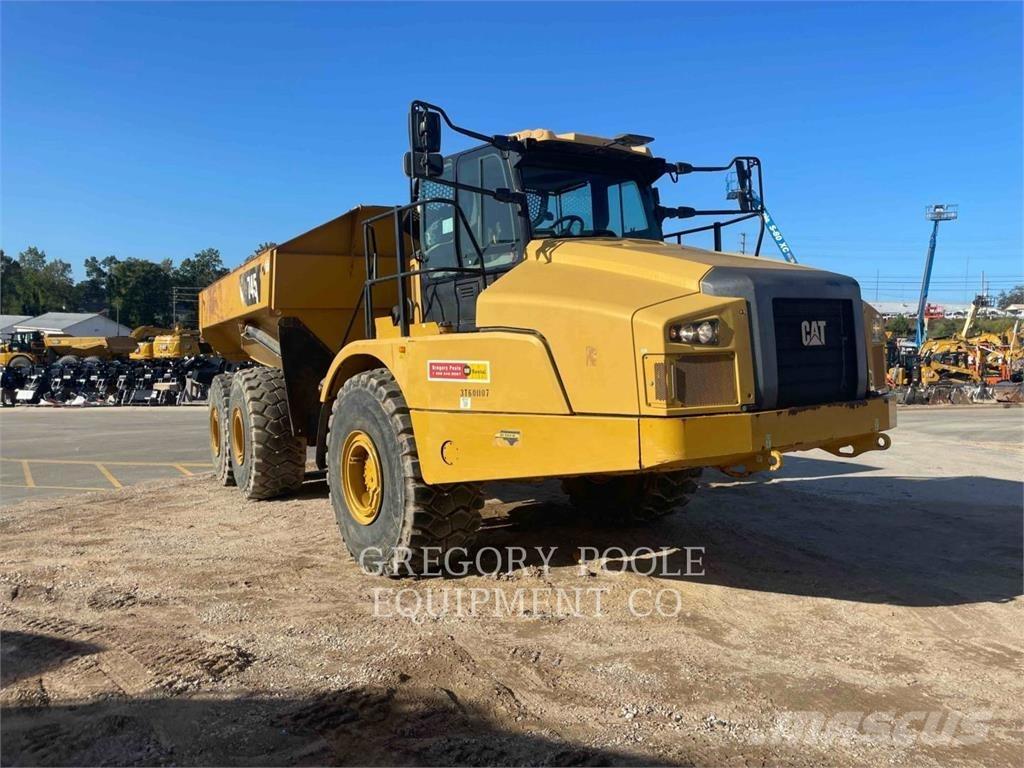 CAT 74504 Terrængående lastbiler