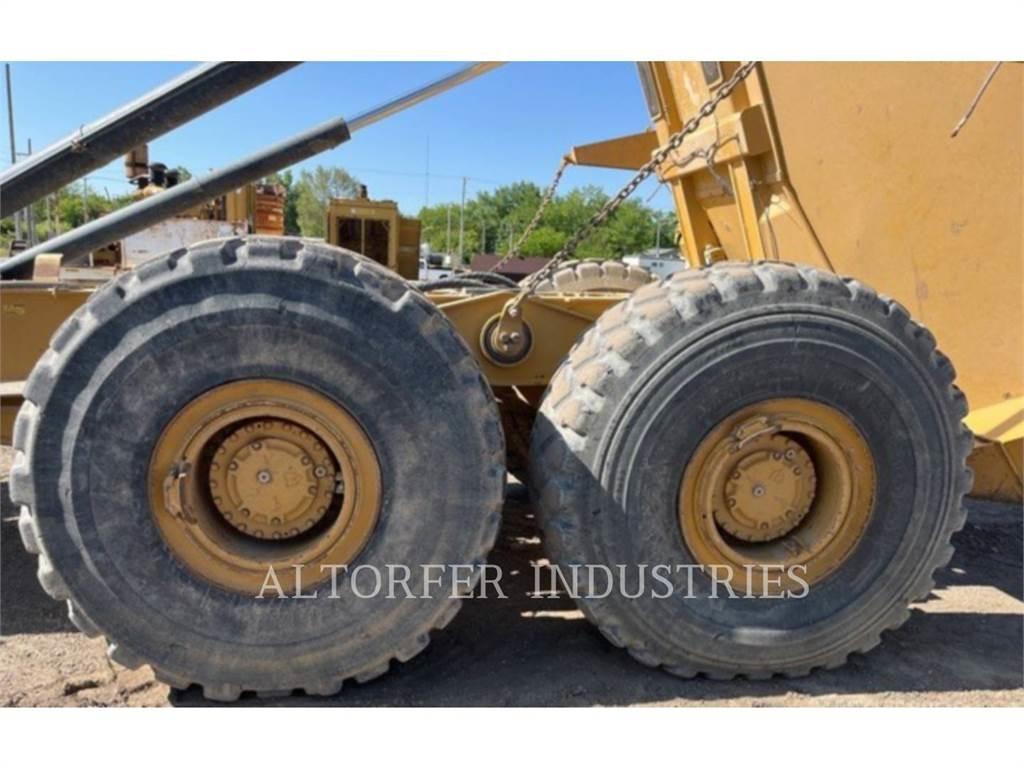 CAT 745C Terrængående lastbiler