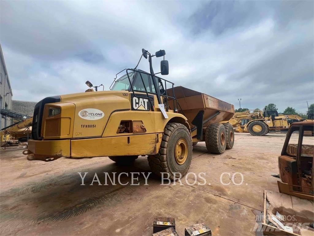 CAT 745C Terrængående lastbiler