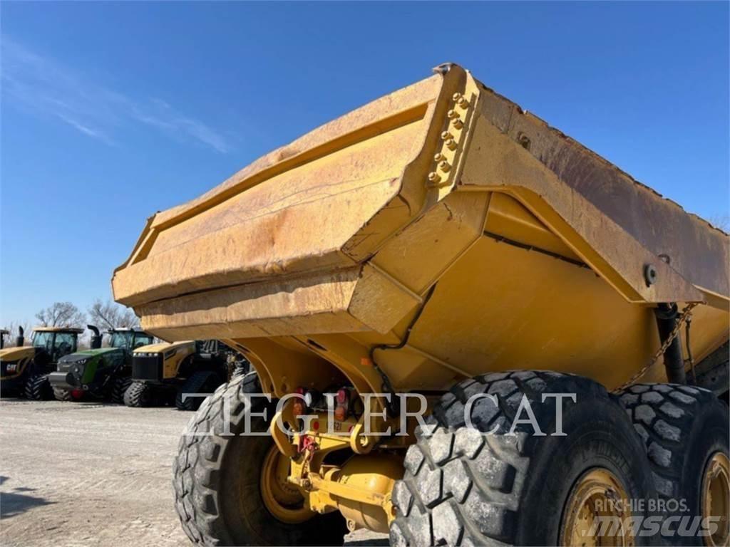 CAT 745C Terrængående lastbiler