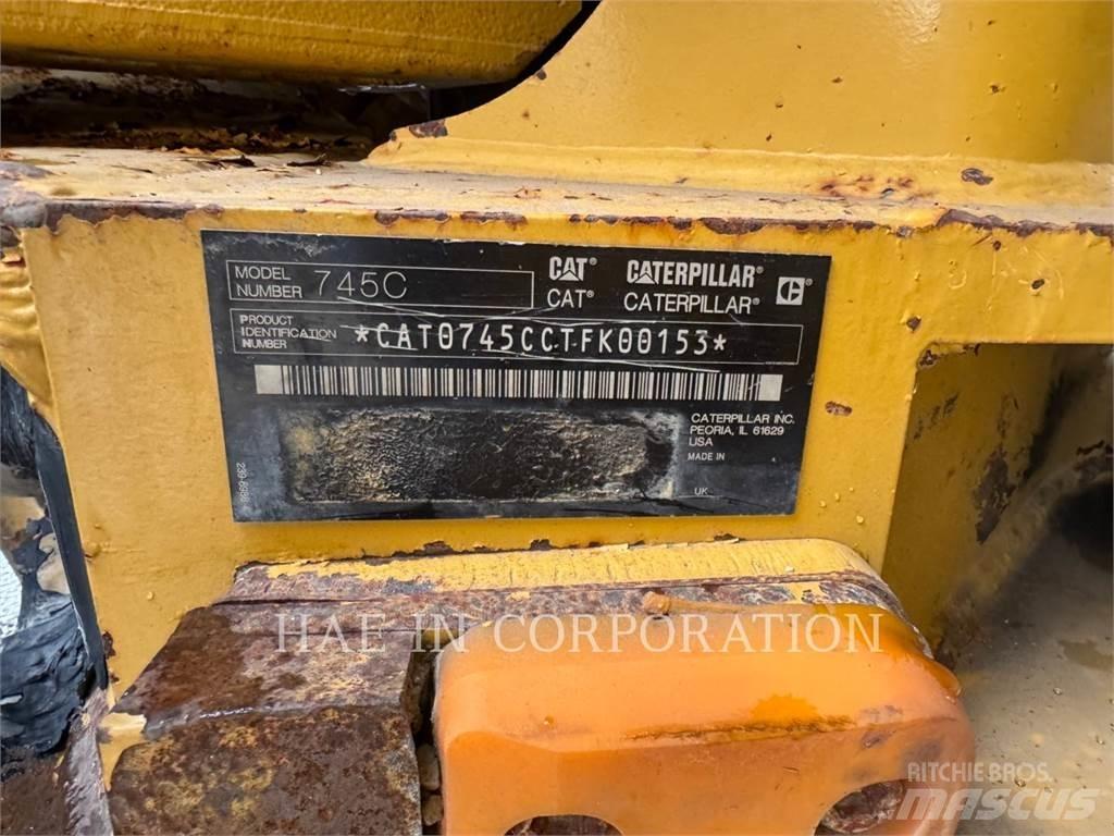 CAT 745C Terrængående lastbiler