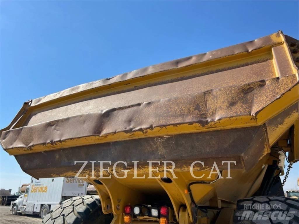 CAT 745C Terrængående lastbiler