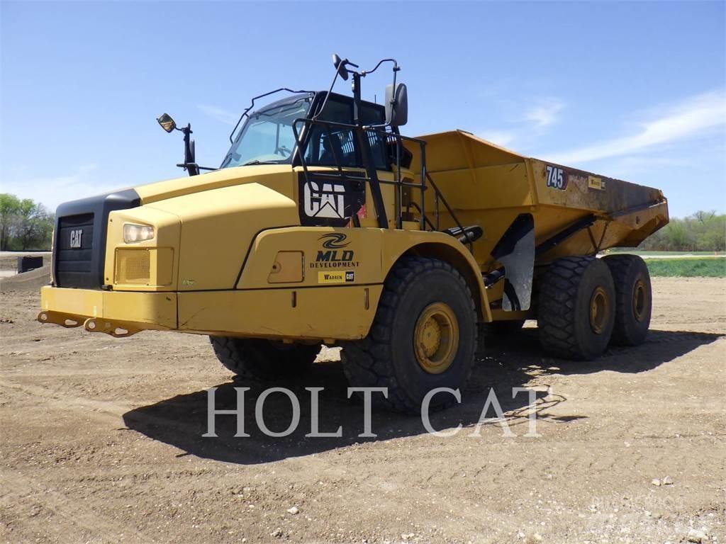 CAT 745C Terrængående lastbiler