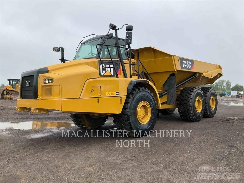 CAT 745C Terrængående lastbiler
