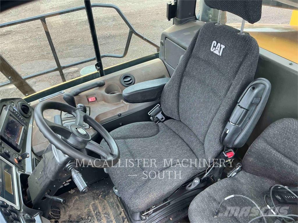 CAT 745C Terrængående lastbiler