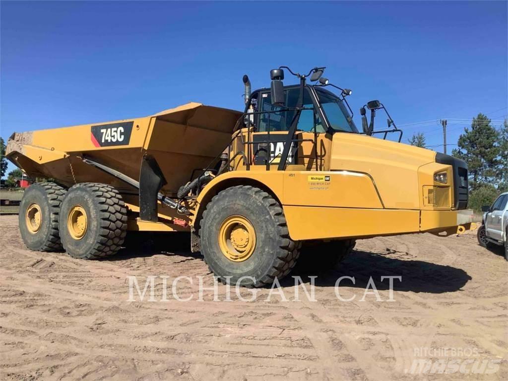 CAT 745C T Terrængående lastbiler