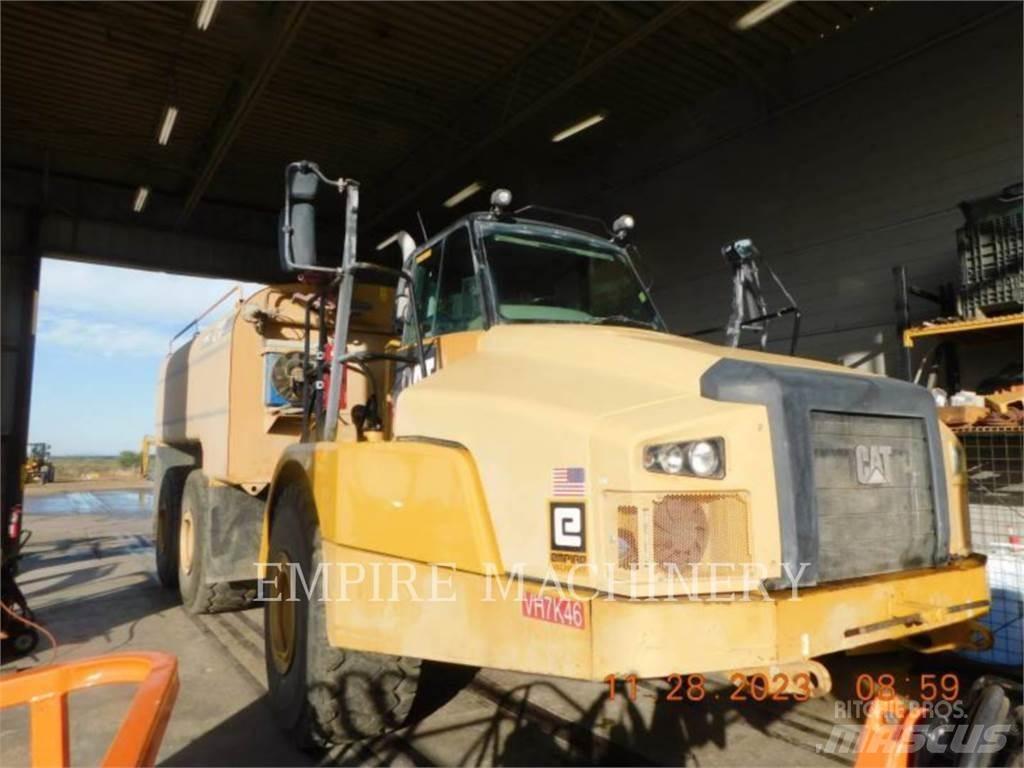CAT 745C WT Tankvogne - vand
