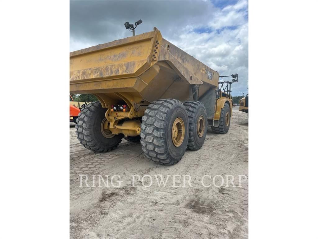 CAT 745TG Terrængående lastbiler